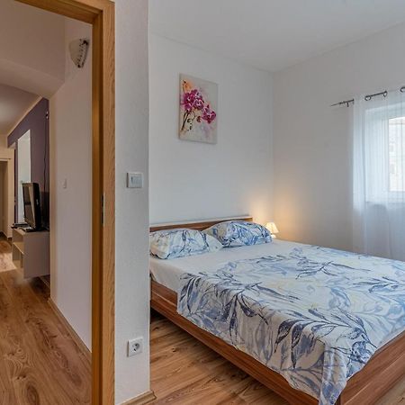 Apartment Jurasic Orlec Eksteriør bilde