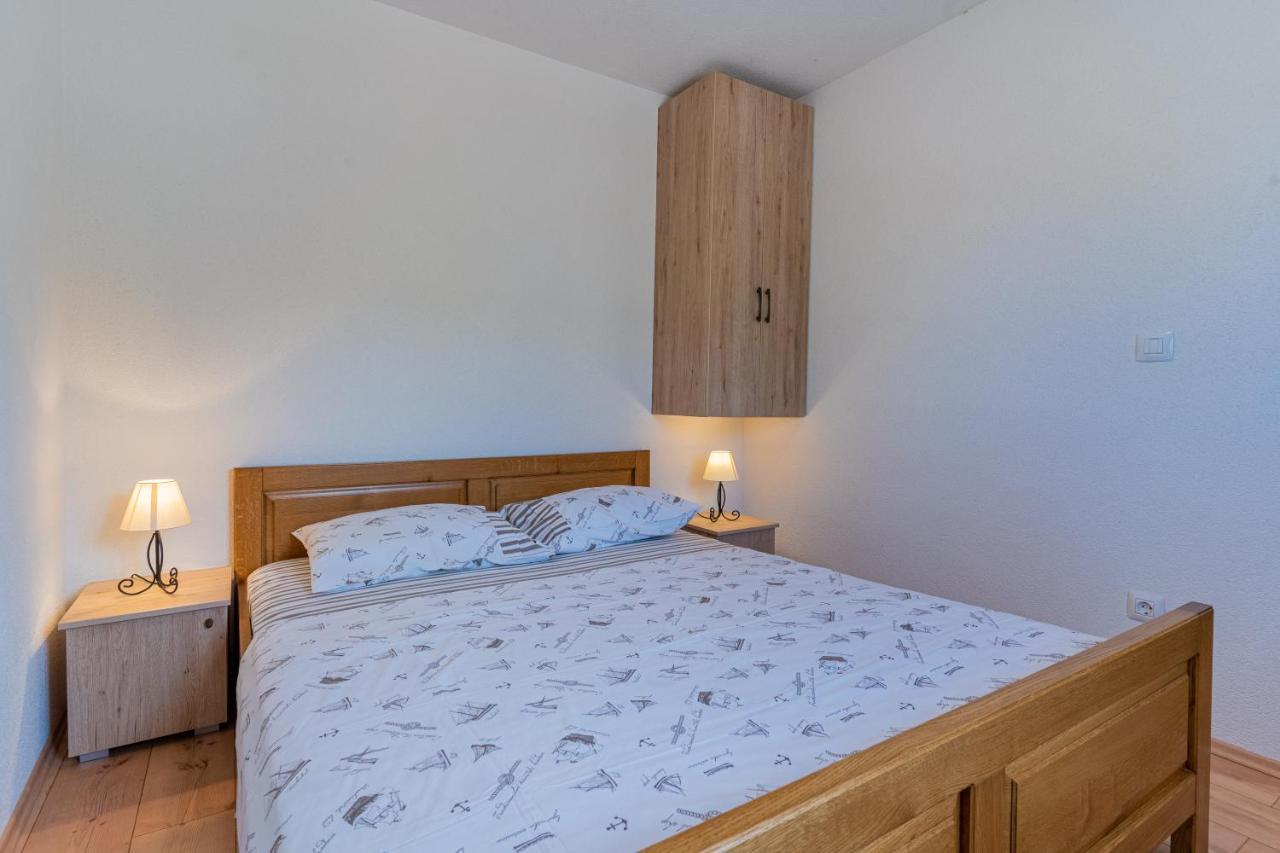 Apartment Jurasic Orlec Eksteriør bilde