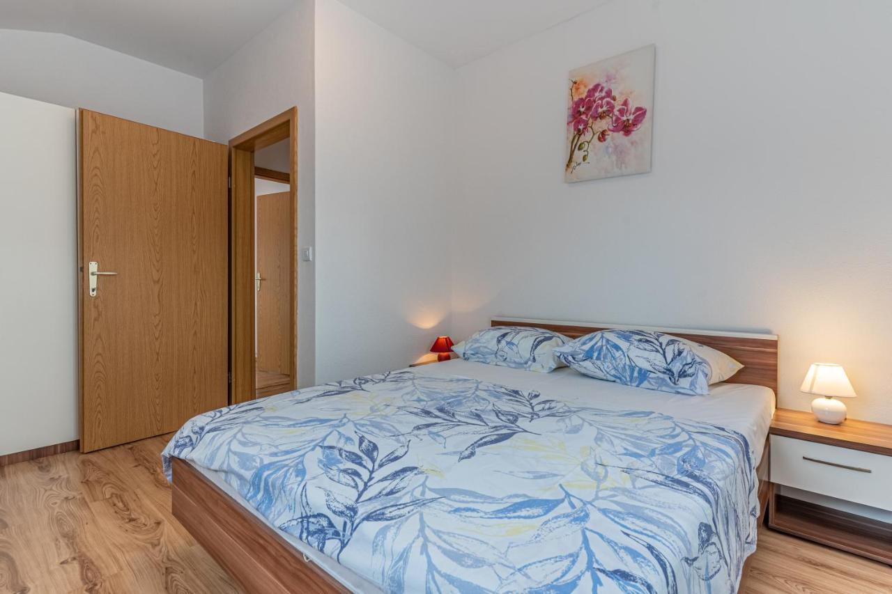 Apartment Jurasic Orlec Eksteriør bilde